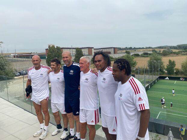 1689204359285083344.jpg 1689204359285083344.jpg