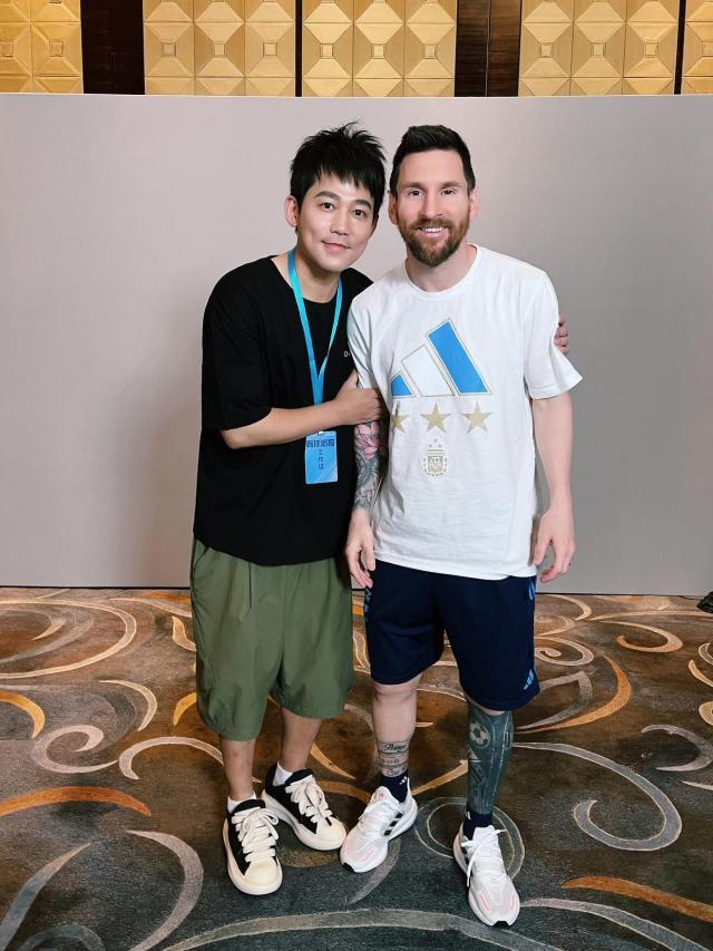 1686901172316025685.jpeg 0ff41bd5ad6eddc42543153e45fee5f153663304.jpeg